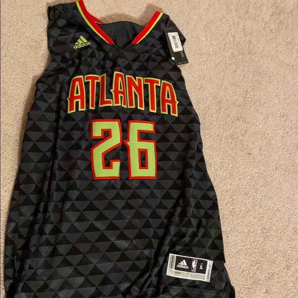kyle korver hawks jersey